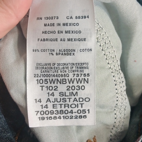 Wrangler Boy's Classic Bootcut Medium Wash Jeans Size 14 Slim - Picture 3 of 4